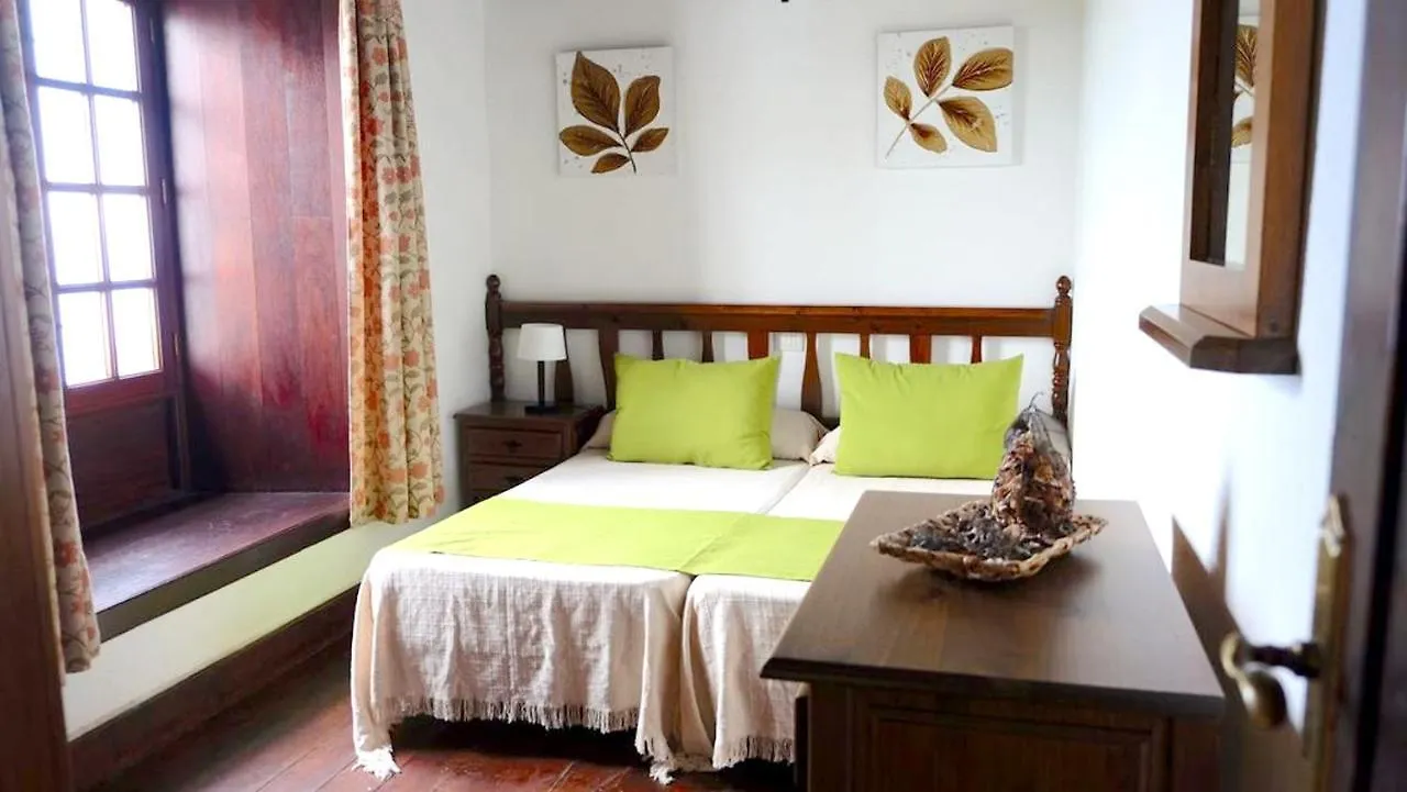 Cosy Santa Cruz Terrace Apartment with BBQ Los Silos